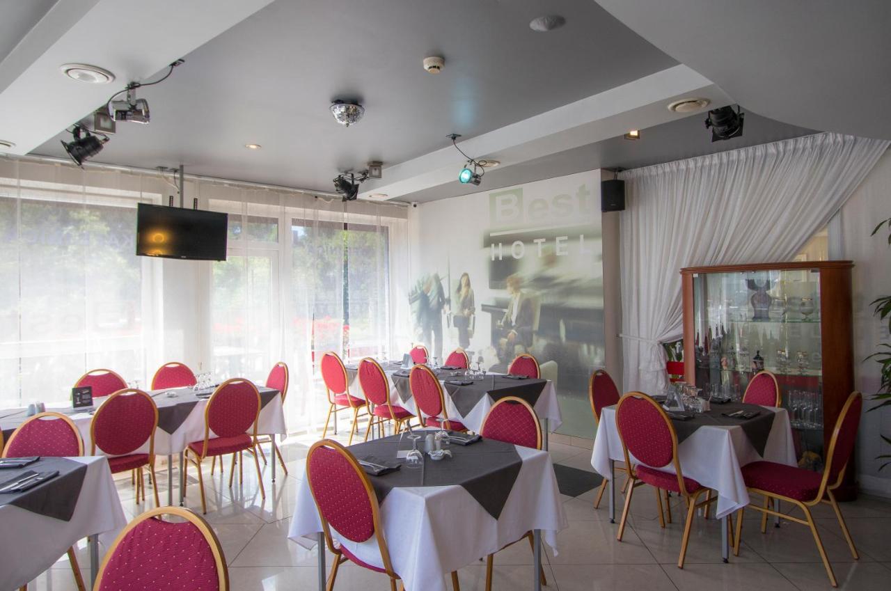 Hotel Best With Free Parking Ryga Zewnętrze zdjęcie