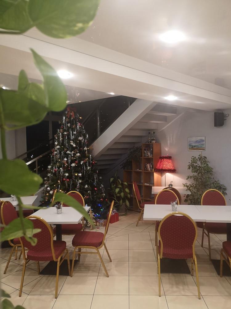 Hotel Best With Free Parking Ryga Zewnętrze zdjęcie