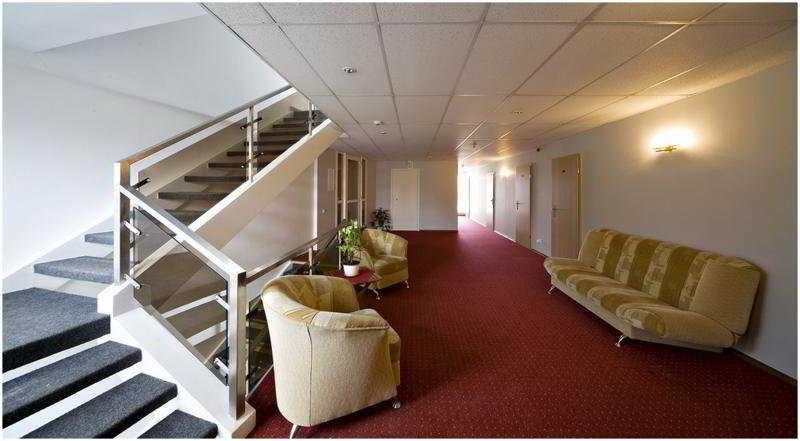 Hotel Best With Free Parking Ryga Zewnętrze zdjęcie