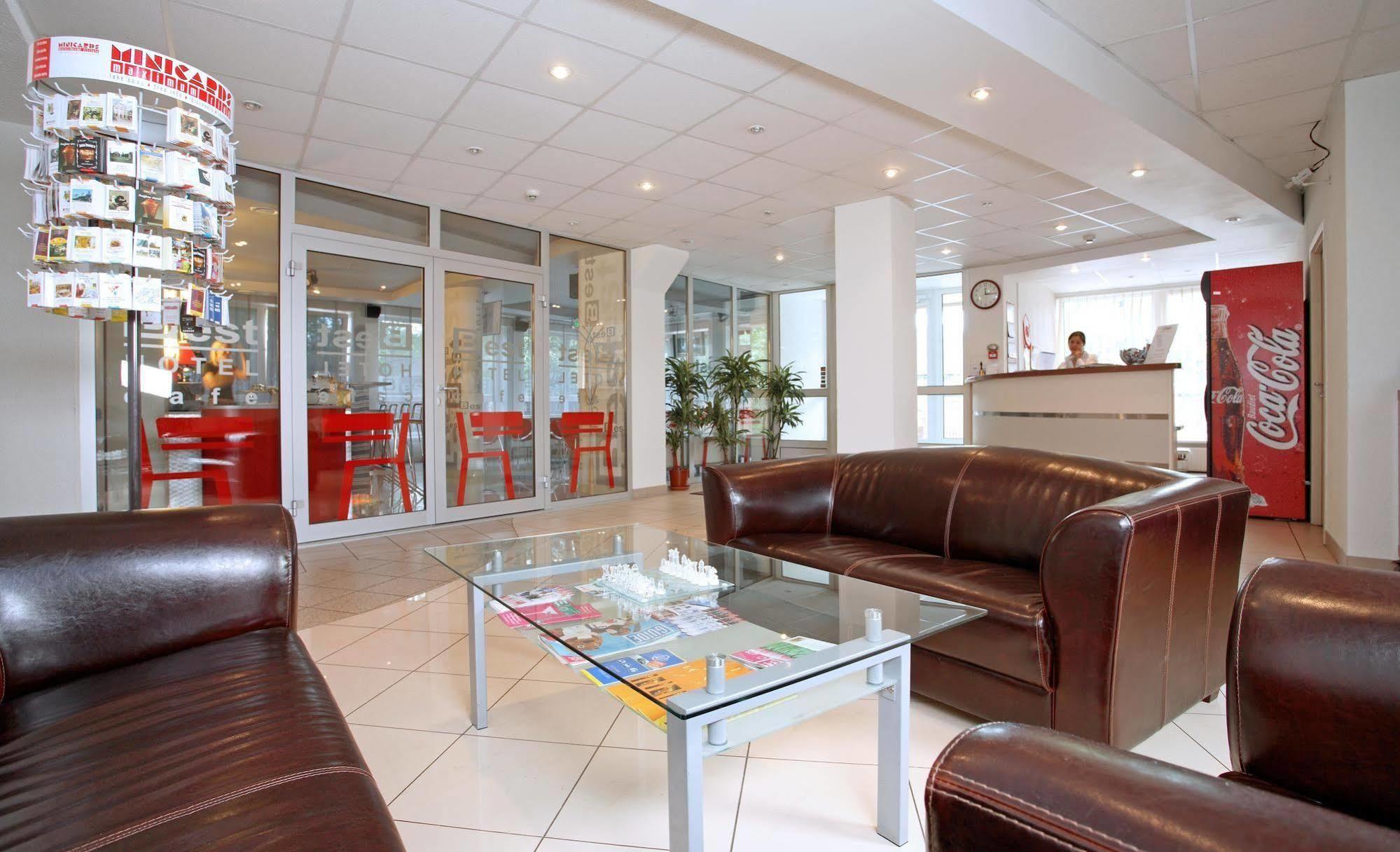 Hotel Best With Free Parking Ryga Zewnętrze zdjęcie